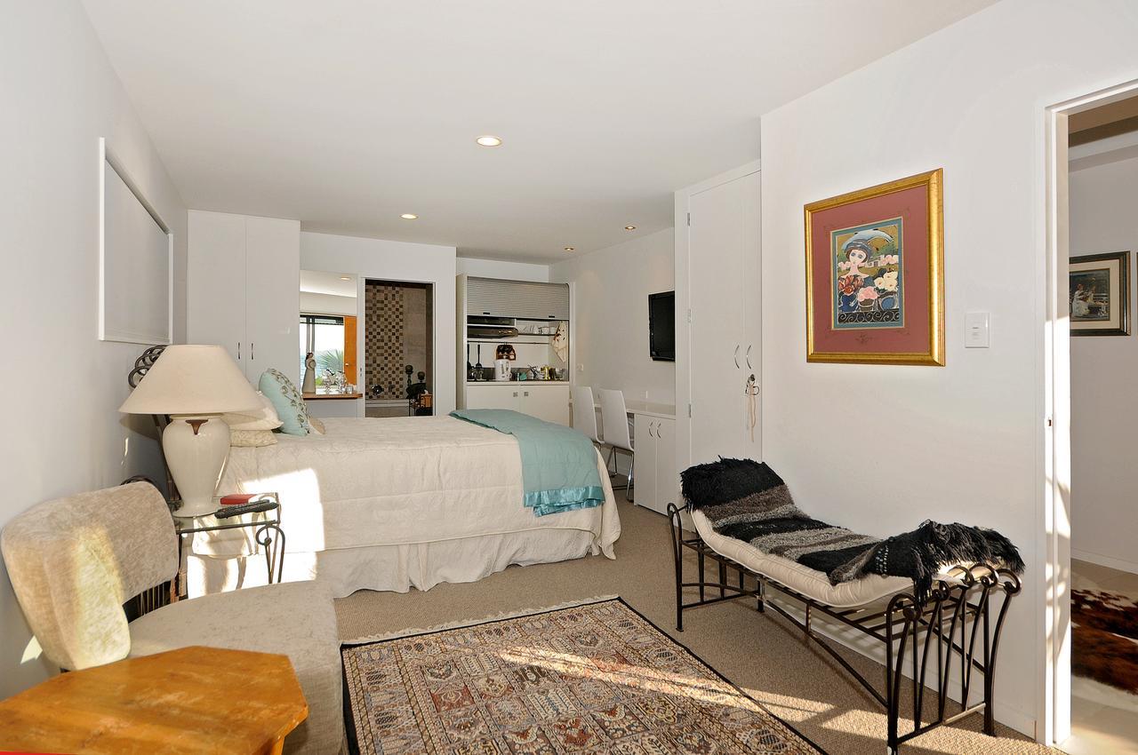 Kapiti Waves Bed & Breakfast Pukerua Bay Экстерьер фото